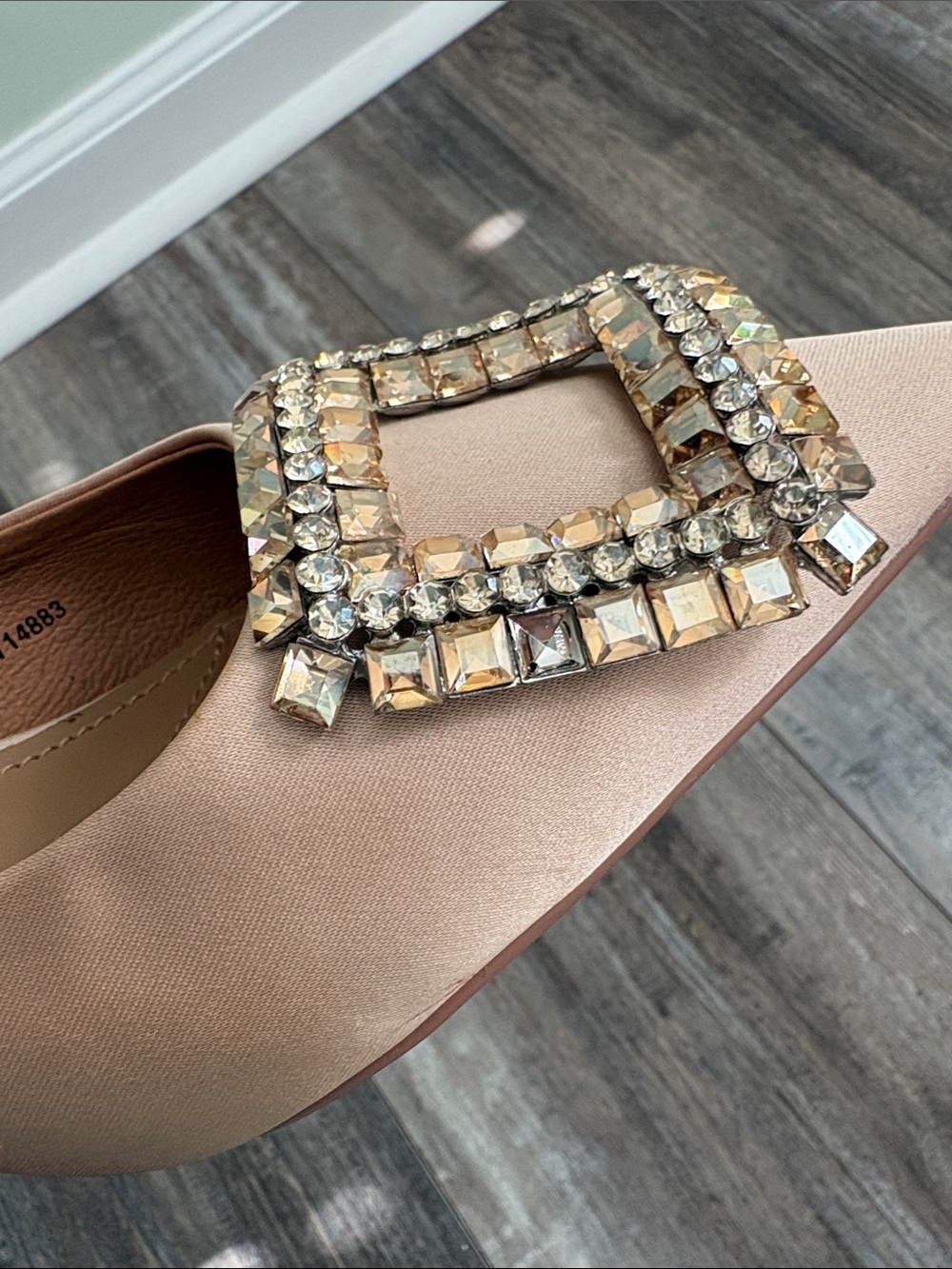 ANTHROPOLOGIE BIBI LOU Cream Satin Mules with Rhinestone Embellishment Size 36 - Picture 5 of 11